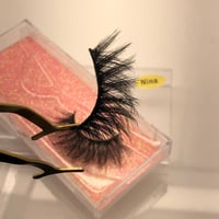 Nina Mink Eyelash