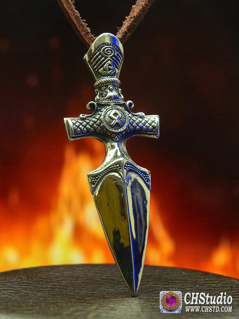 Spearhead of Odin's GUNGNIR