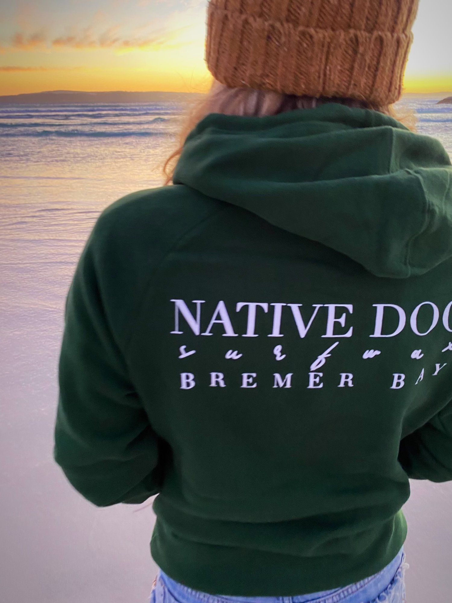 Image of NATIVE DOG SURFWAX PULLOVER HOOD 