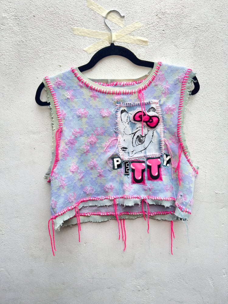 Image of MISS BAMBI PETTY DISTRESSED CROPTOP