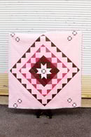 Image 1 of DOILY SQUARE QUILT pattern PDF