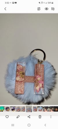 Image of Flower H Keychain 