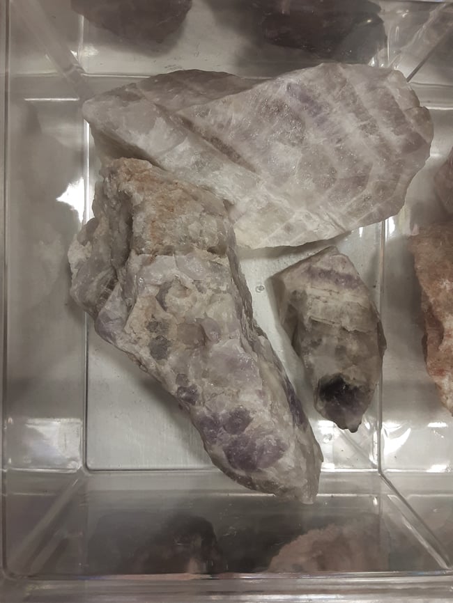 Améthyste chevron Brute