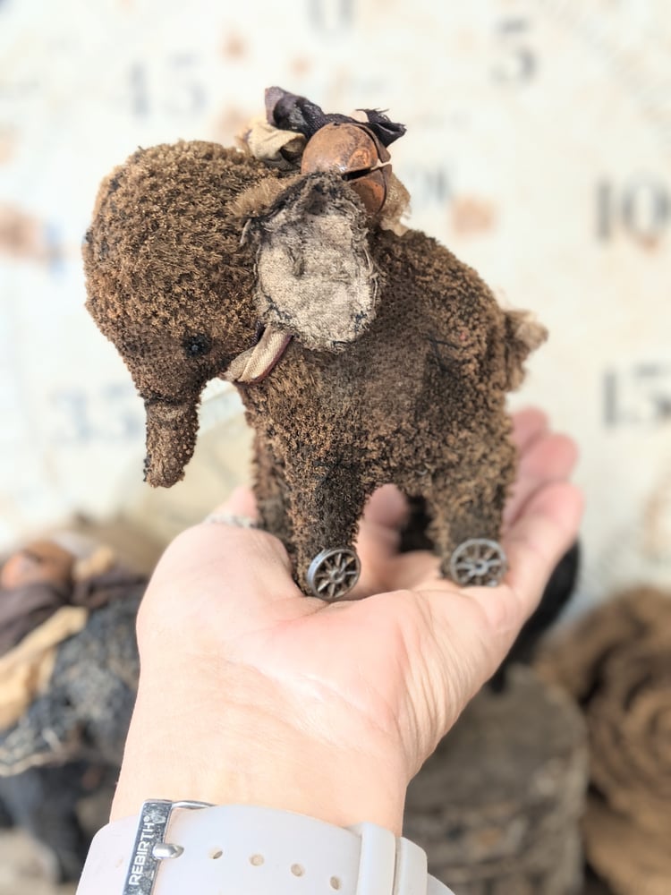 Image of 3.5"  Old Worn Vintage Style Brown Stubble Mohair Elephant Pull Toy by Whendi's Bears