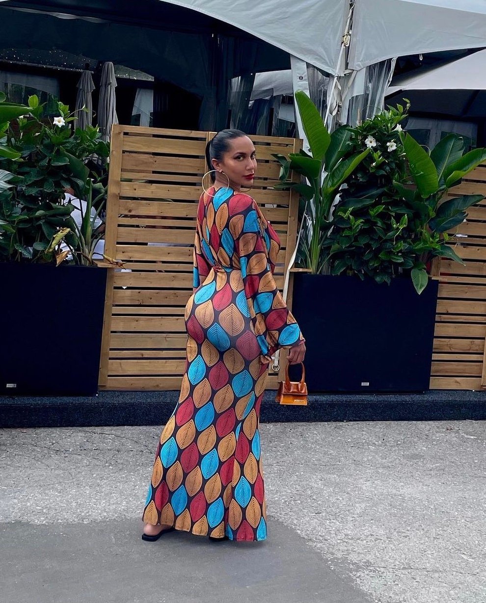 Image of AFRICAN PRINT FLOWY MAXI DRESS WITH SLIT ON FRONT (XS)
