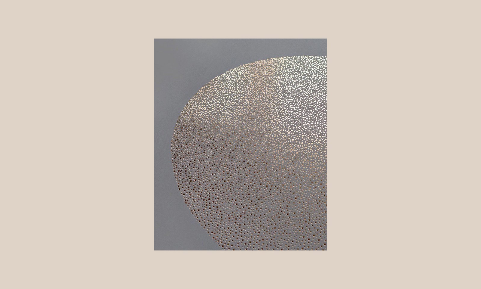 Image of Ellipse · Grey & Gold