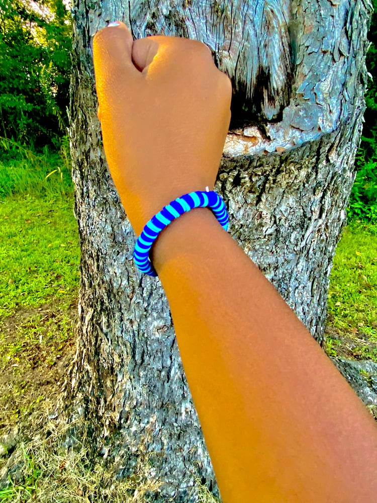 Image of CLOUDY BLUE PREPPY BRACELET