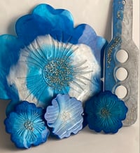Image 4 of Blue Flowers Large Tray Set