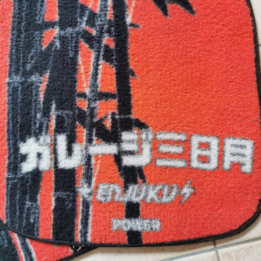TAPIS UNIVERSEL GARAGE MOON POWER X ENJUKU RACING COLLAB