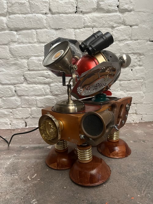 Image of Curly Bumtrumpet