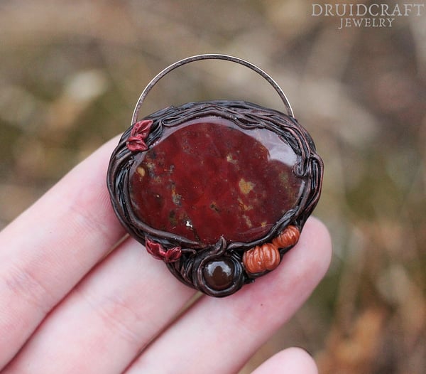 Image of Autumn Reds Necklace