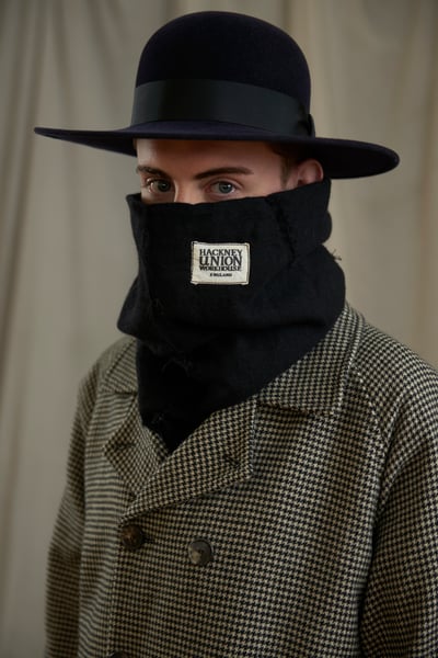 Image of WORKHOUSE SNOOD - BLACK