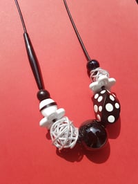 Image 3 of black and white bead cocktail necklace