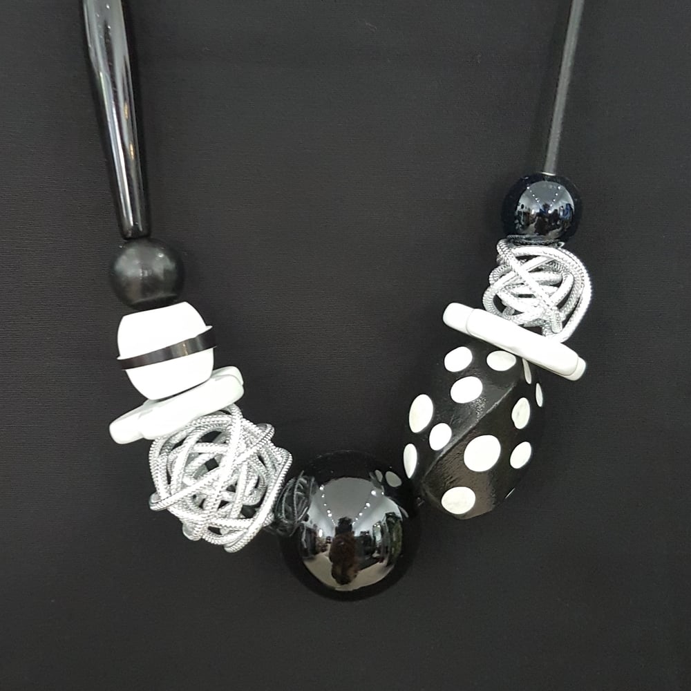 Image of black and white bead cocktail necklace