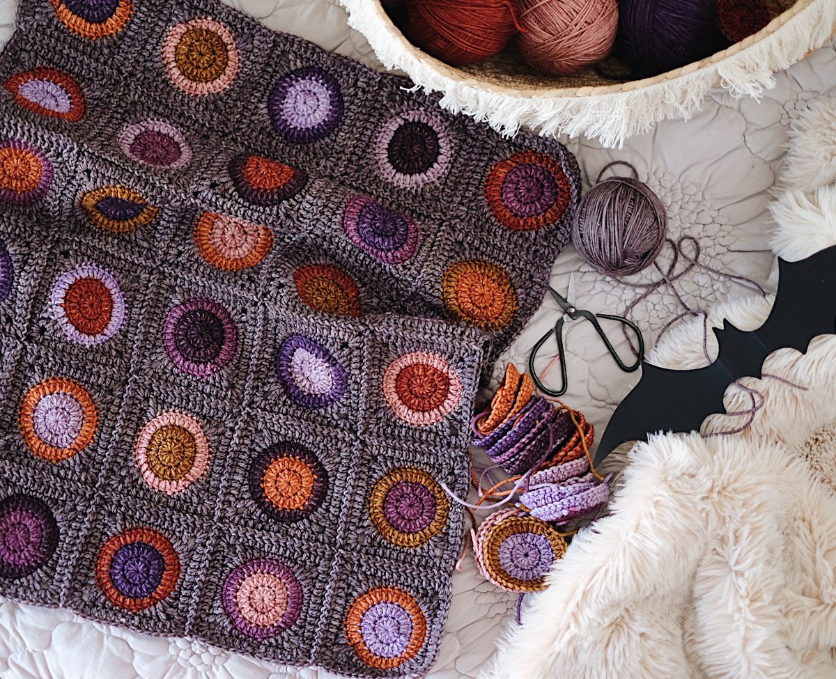 Charmed (PREORDER 12-16 WEEKS)