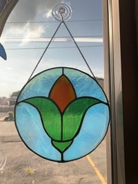 Round with Flower Stained Glass
