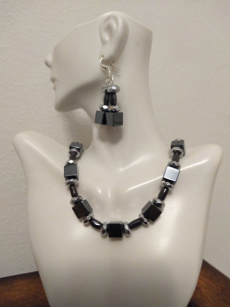 Image of HEMATITE CUBES  WITH FACETED RONDELLES AND TUBES