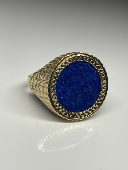 Image of 9K Solid Gold Lapis Lazuli Sovereign Ring