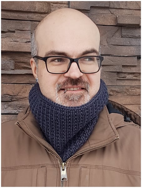 Image of Pounding the Pavement Winter Cowl Knitting Pattern