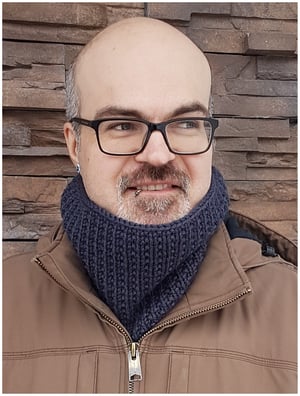 Image of Pounding the Pavement Winter Accessory Set Knitting Pattern