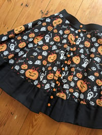 Image 4 of Pumpkin and Ghost Halloween Print Skirt (with pockets)