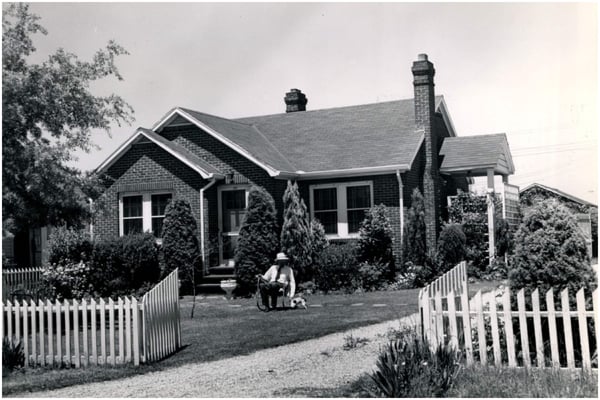 Image of The Jackson Home postcard