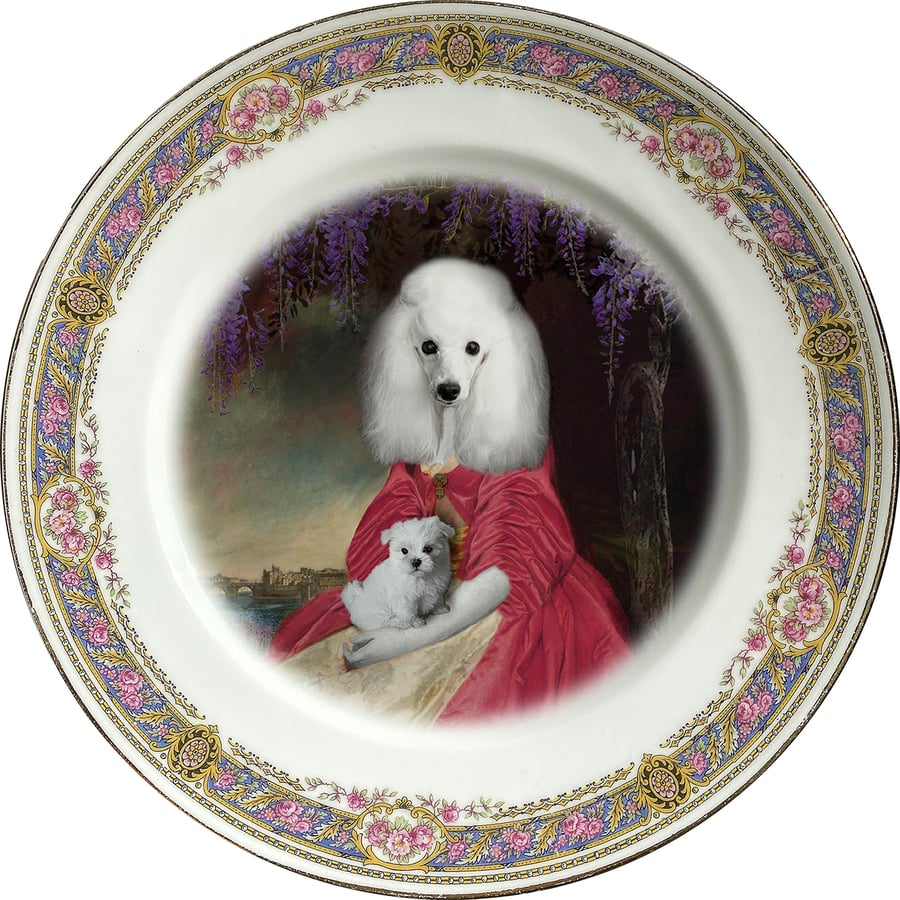 Image of La Duquesa - Vintage Porcelain Plate - #0736