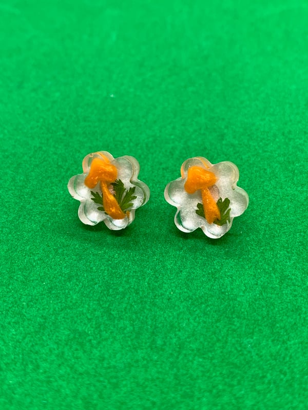 Image of Baby Mushroom Studs 