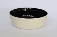 Image 1 of 21cm serving dish with midnight blue interior