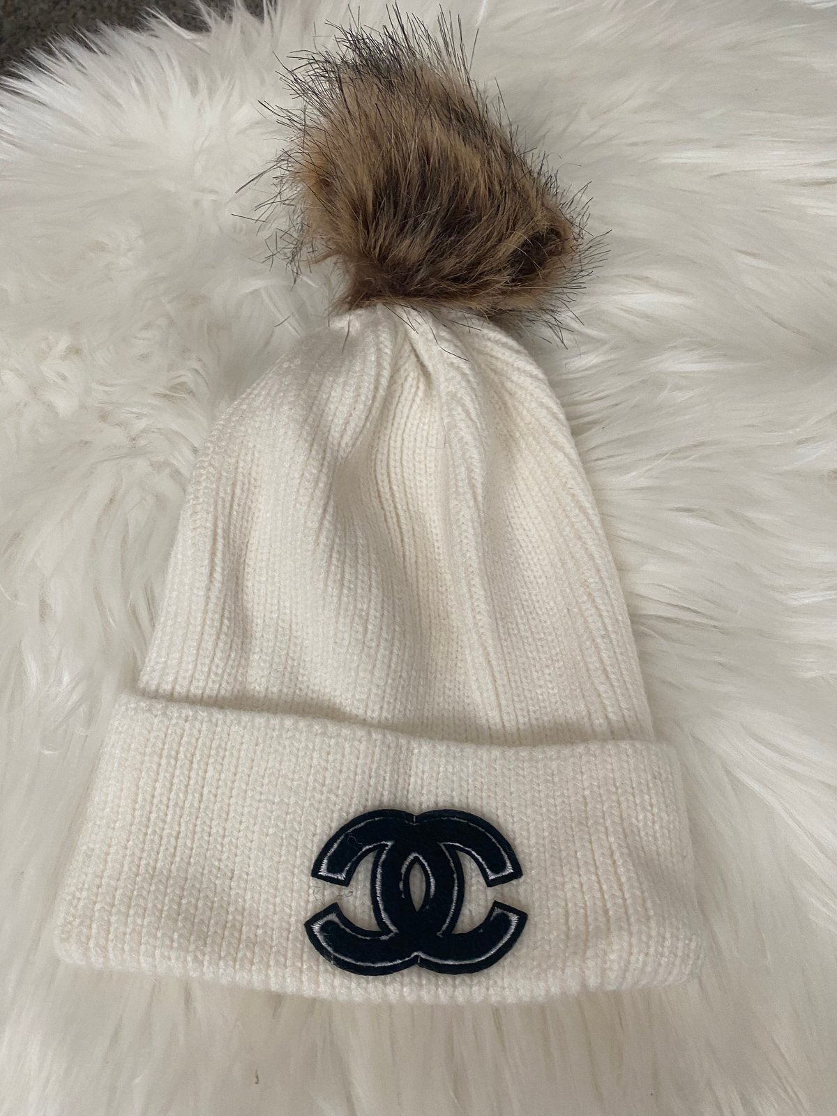 cc white beanie