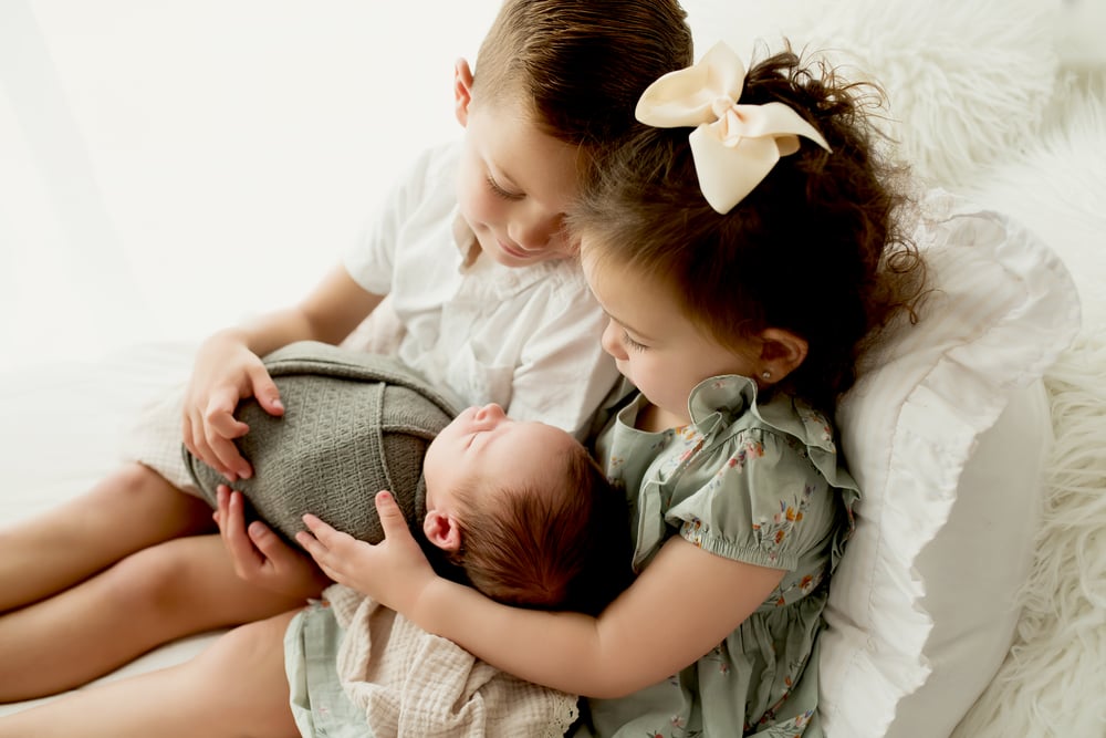 Image of LUXE NEWBORN SESSION 