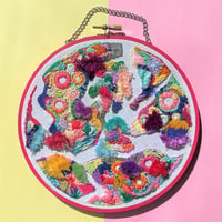 'Underwater Oasis' Embroidery (17.5cm)