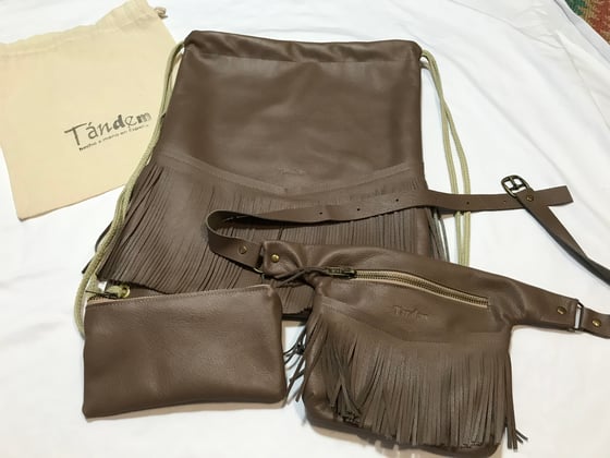 Image of MOCHILA POCILLO (PIEL)