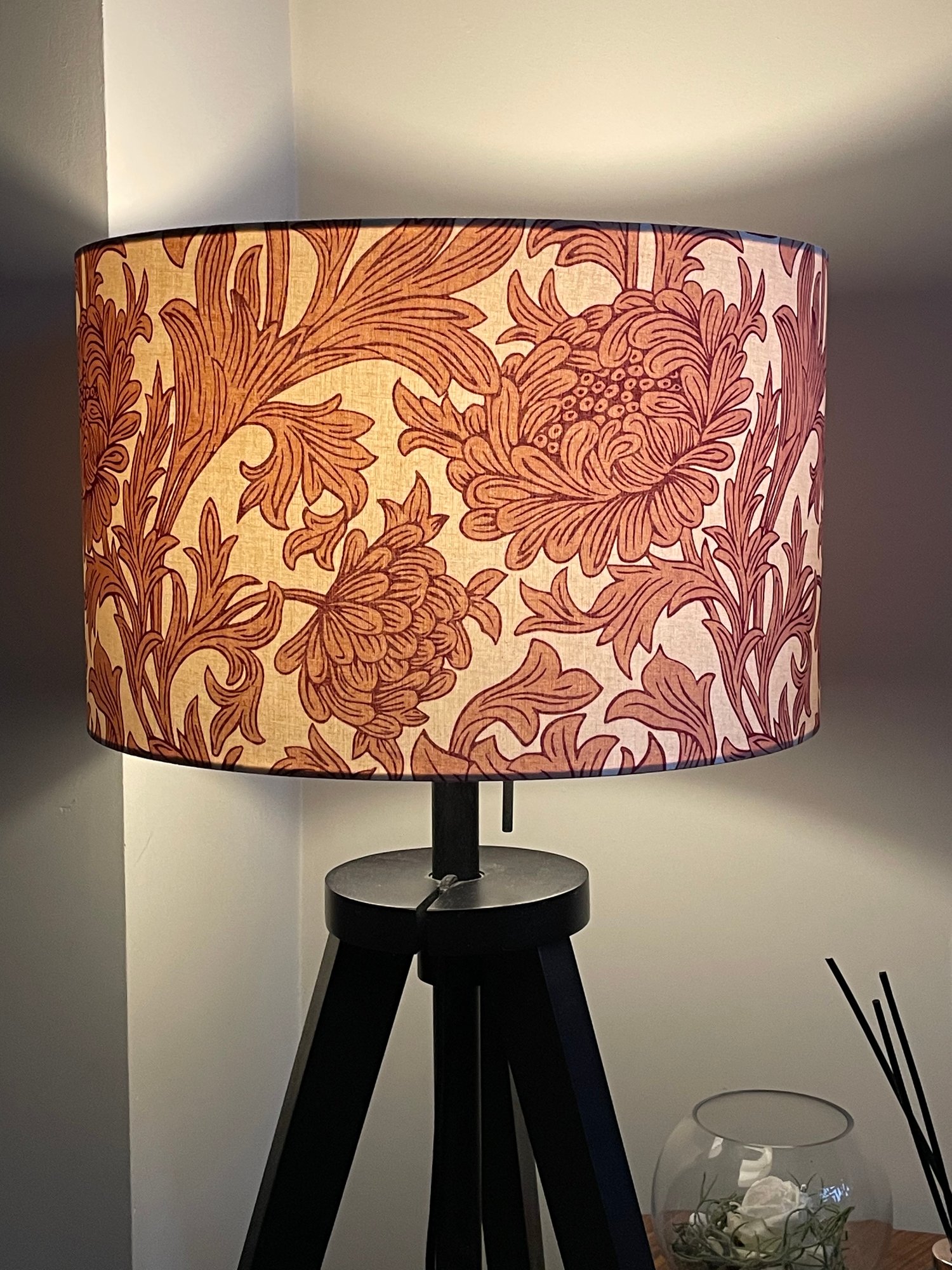 Image of Chrysanthemum Toile Red Shade