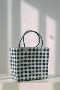 Image 2 of Debby Picnic bag (Black/White)