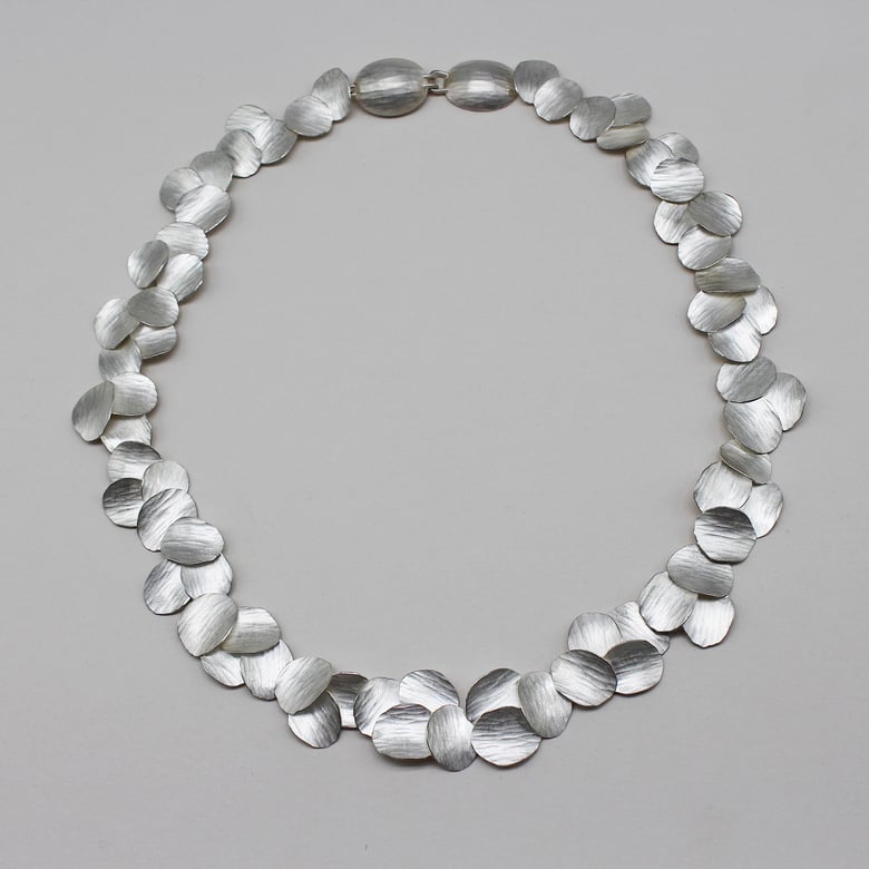 Image of ripple silver necklace