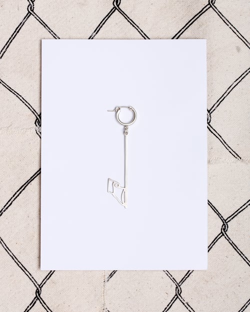 Image of 'UNLEARN' Earring (single)