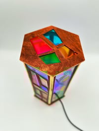 Image 3 of Hexagon Fish Tank Table Lamp