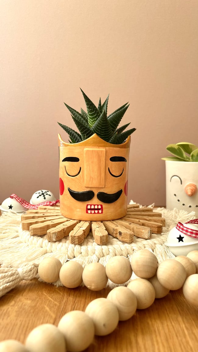 Nutcracker Christmas Face Pot