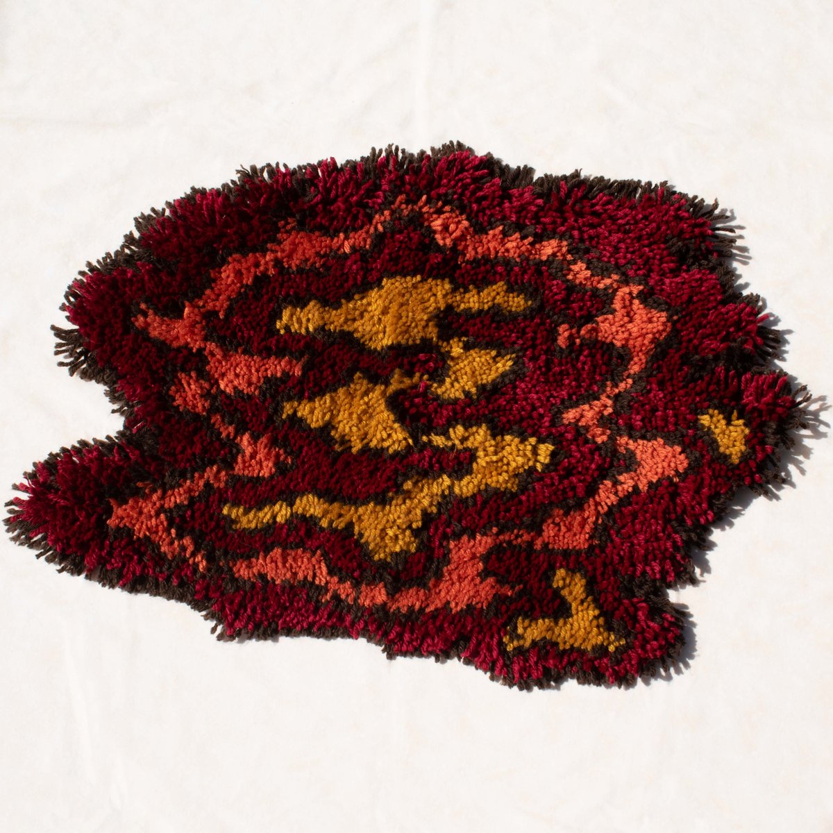 Slime Spill Rug, Fireplace | SpillProofLiquid