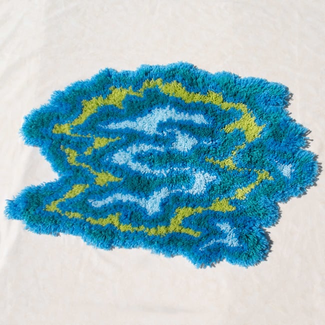 Slime Spill Rug, Jolyne