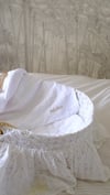 Couverture blanche & pois dorés bébé