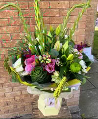 Image 1 of Spectacular Blooms