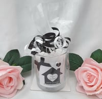 Image 2 of Personalised new home candle, new home gift, house warming gift