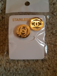 Image 2 of Chanel Earrings Gold 2020