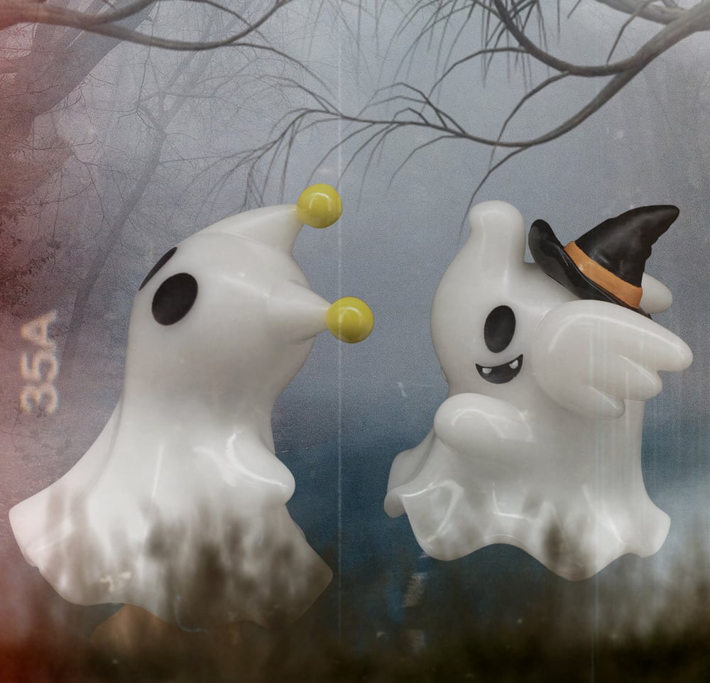 Image of GREENIE & ELFIE 'GHOST STORY' PRE-ORDER