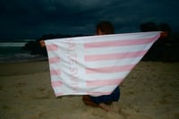 Image 4 of Saltè Tide Towel