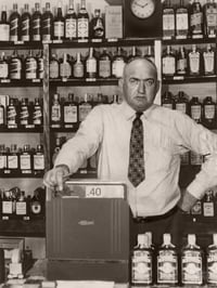 Image 3 of Joe Jackson's Liquor Store 10 oz. Whiskey Glass