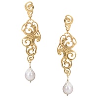 Image 3 of NUAGES BAROQUE Big Earring with Drop Pearl 