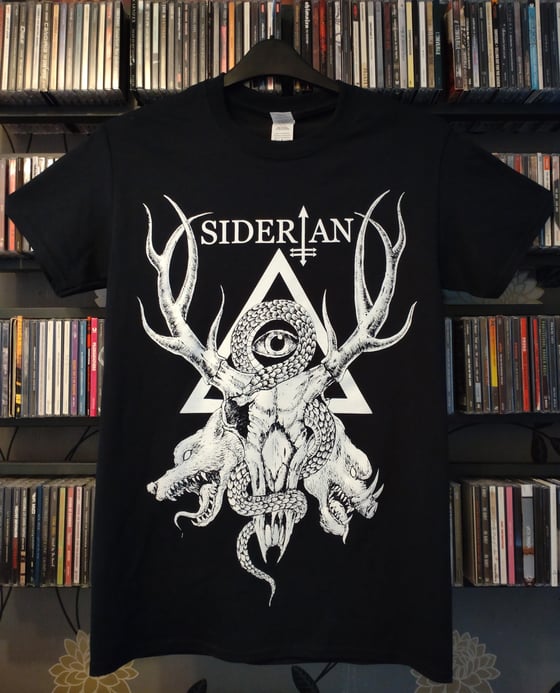 Image of Stag skull t-shirt (black)